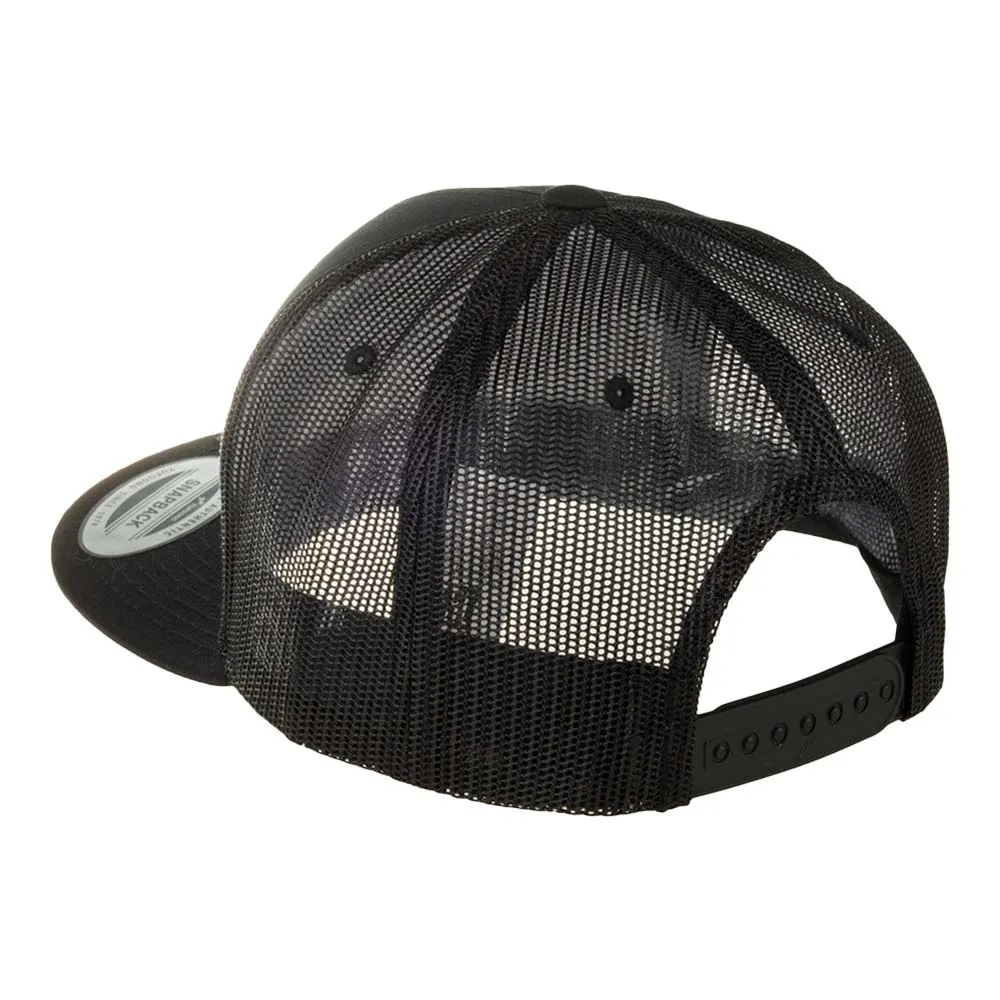 Бейсболка FLEXFIT с прямым козырьком, сетка, черный / 6005FF