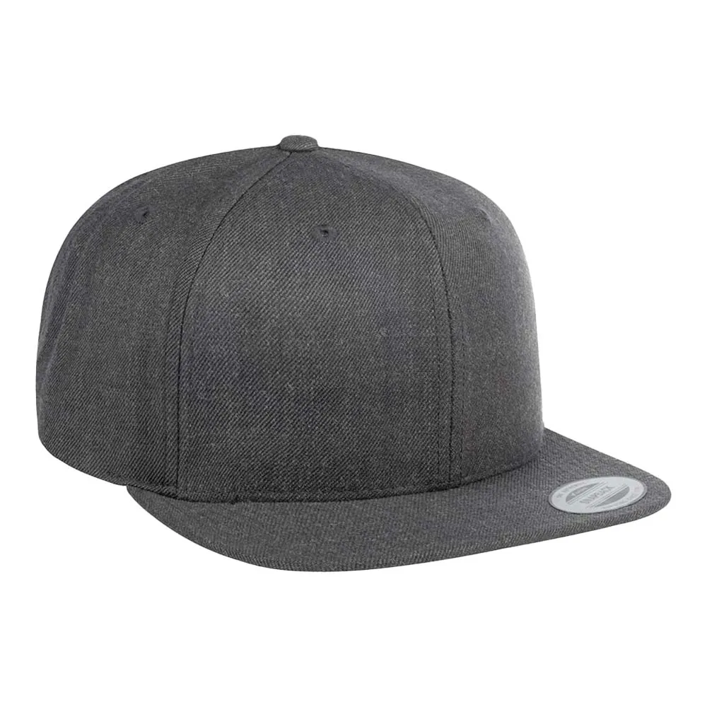 Бейсболка FLEXFIT с прямым козырьком 6089М